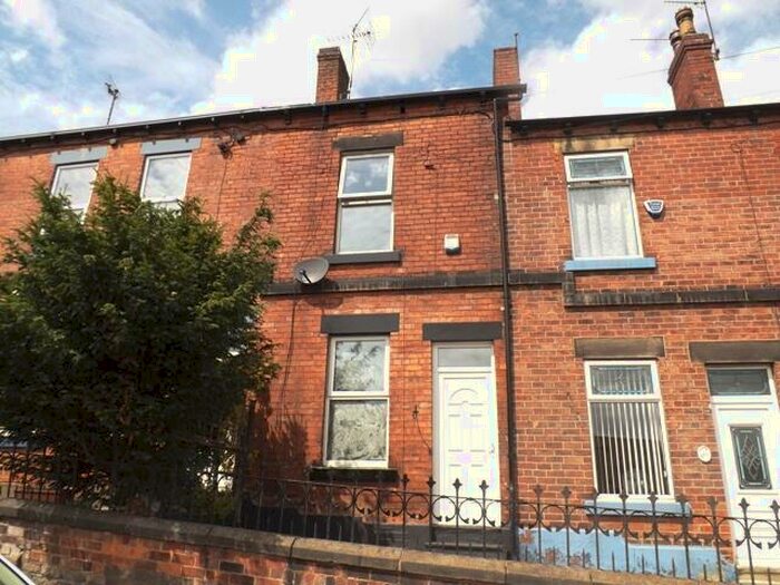 3 Bedroom House To Rent In Burgoyne Road, Lower Walkley, Sheffield, S6