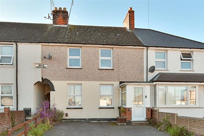 3 Bedroom Terraced House For Sale In Mead Crescent, Dartford, Kent, DA1