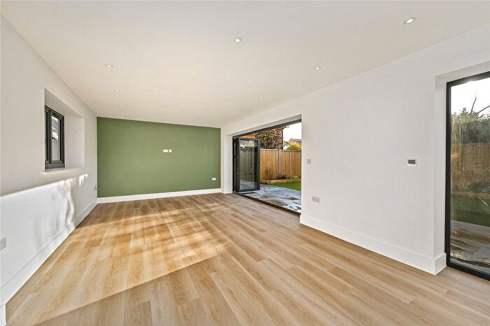 2 Bedroom Semi-Detached House For Sale In Acacia Road, Hampton, TW12