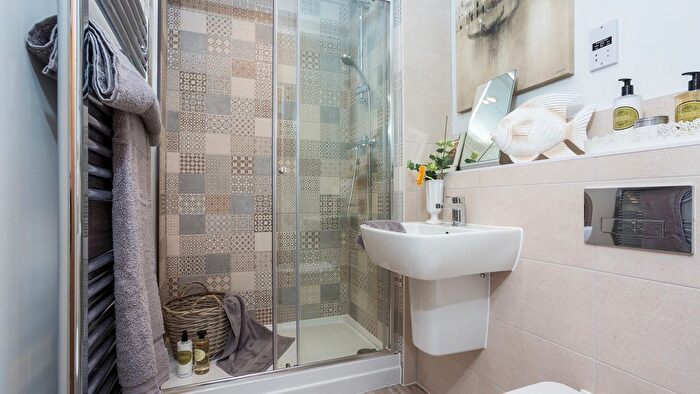 2 Bedroom Semi-detached Bungalow For Sale In Woodwinds, Warton, Tamworth ??, B79