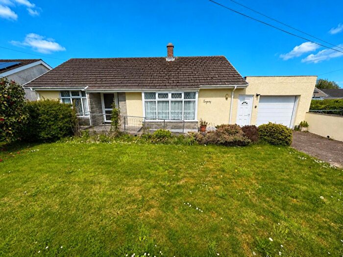 2 Bedroom Bungalow For Sale In Broadmoor, Kilgetty, Pembrokeshire, SA68