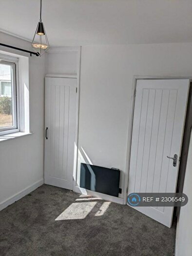 1 Bedroom Flat To Rent In Queen Eleanors Court, Long Hanborough, Witney, OX29