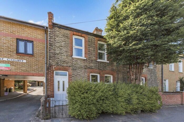 4 Bedroom Terraced House To Rent In Liberty Avenue, Colliers Wood, London, SW19