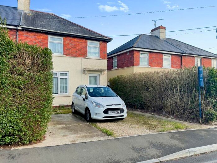 3 Bedroom Semi-Detached House To Rent In Hawthorn Avenue, Swindon, Wiltshire, SN2