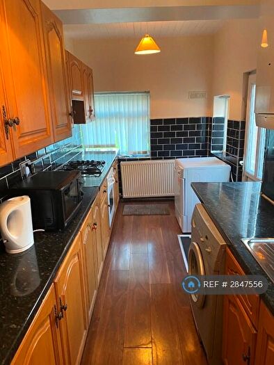 4 Bedroom Semi Detached House To Rent In Mornington Crescent, Manchester, M14