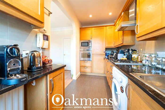 3 Bedroom Terraced House For Sale In Courtlands Close, Birmingham, West Midlands, B5