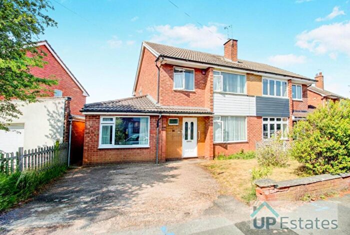 4 Bedroom Semi-Detached House For Sale In Handsworth Crescent, Mount Nod, Coventry, CV5