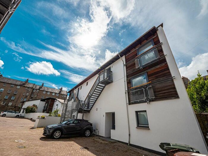 2 Bedroom Flat To Rent In Dublin Street Lane North, New Town, Edinburgh, EH3