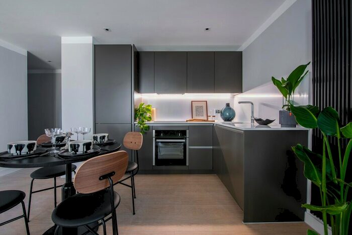 2 Bedroom Apartment To Rent In Kampus Apt South Block, Chorlton Street, Manchester, Greater Manchester, Et, Manchester, Greater, M1E