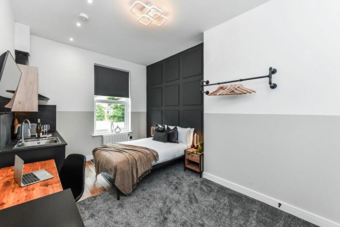 Studio To Rent In Flat B, Room, Leopold Street, DE1