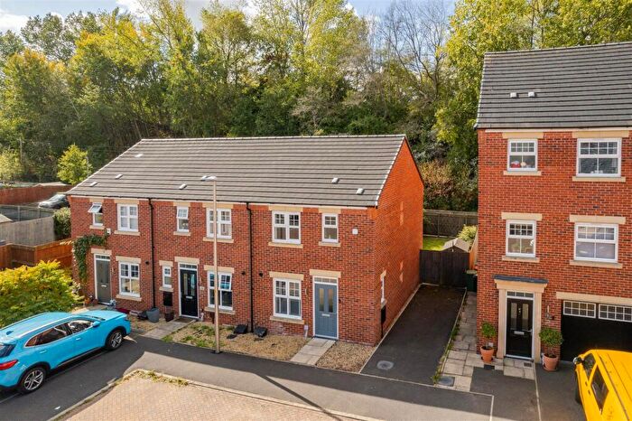3 Bedroom Mews For Sale In Saner Drive, Northwich, CW8
