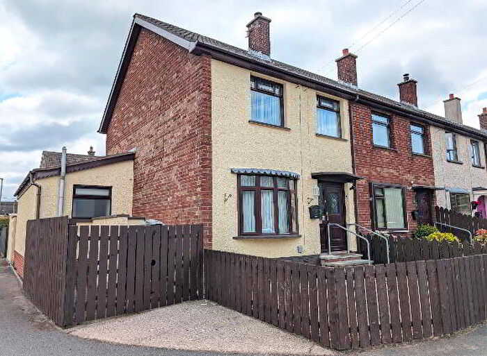 4 Bedroom End Of Terrace House For Sale In Ardkeel Park, Newcastle, BT33
