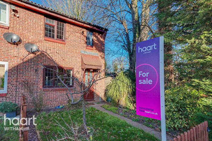 3 Bedroom End Of Terrace House For Sale In Claudius Way, Witham, CM8