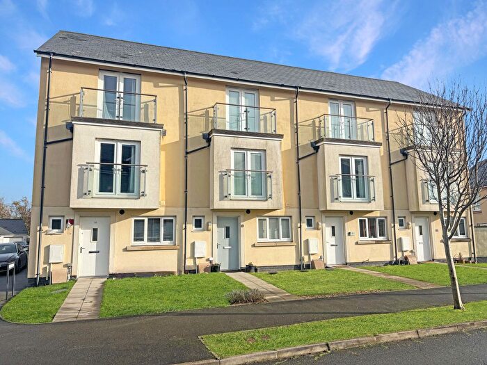 4 Bedroom Terraced House For Sale In Bwlchygwynt, Llanelli, SA15