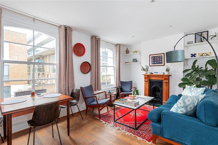 3 Bedroom Terraced House To Rent In Rector Street, Islington, N1