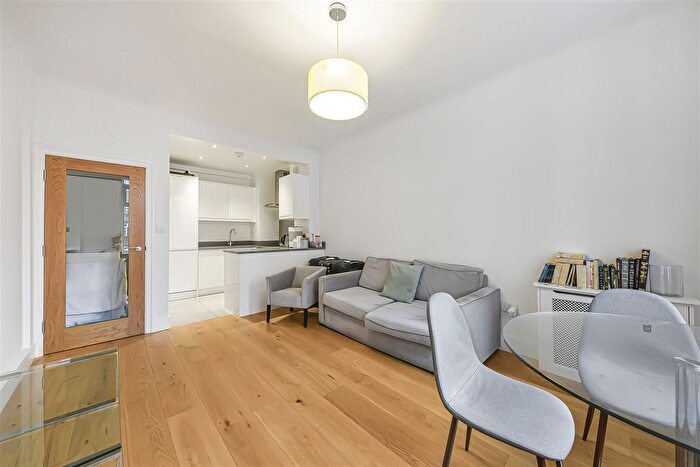 1 Bedroom Flat To Rent In Grove End Road, London, NW8