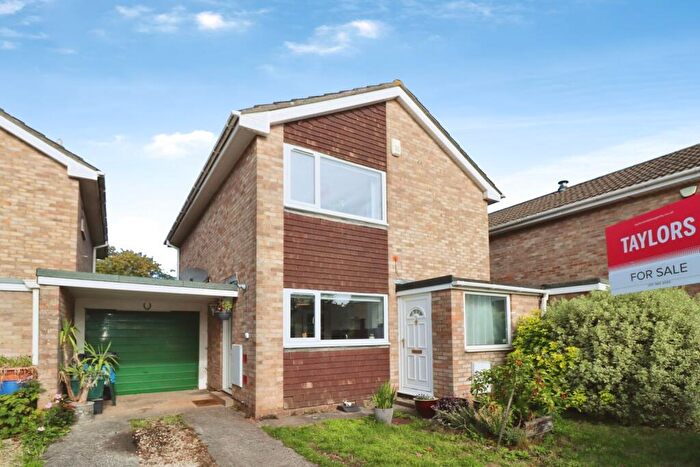 3 Bedroom Link Detached House For Sale In Duchess Way, Stapleton, Bristol, BS16
