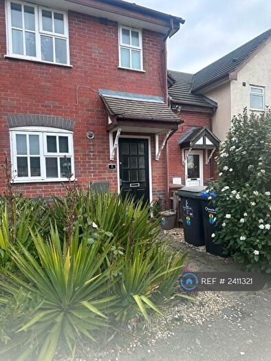 2 Bedroom Terraced House To Rent In The Weavers, Northampton, NN4