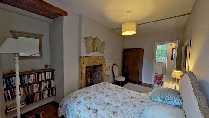 1 Bedroom Flat To Rent In Coinyie House Close, Edinburgh, EH1