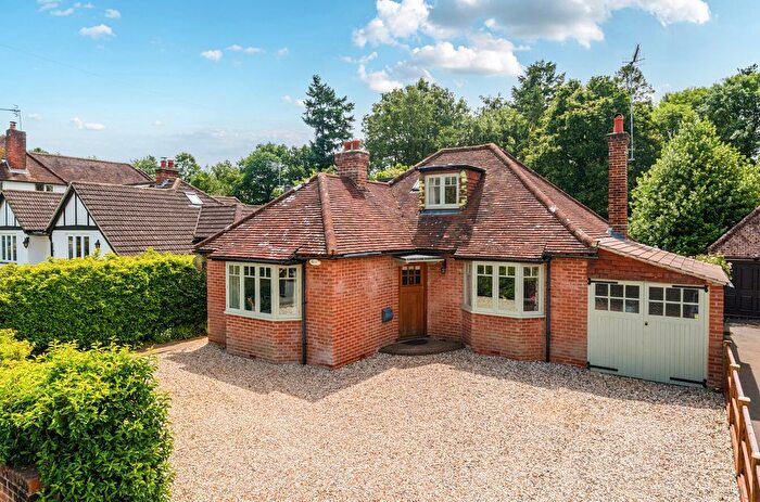 4 Bedroom Detached House For Sale In Busbridge, Godalming, Surrey, GU7