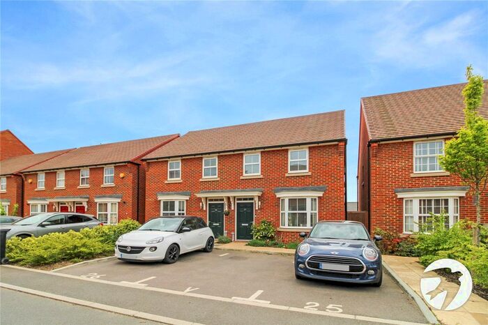 3 Bedroom Semi-Detached House To Rent In Hoadley End, Castle Hill, Ebbsfleet Valley, Swanscombe, DA10