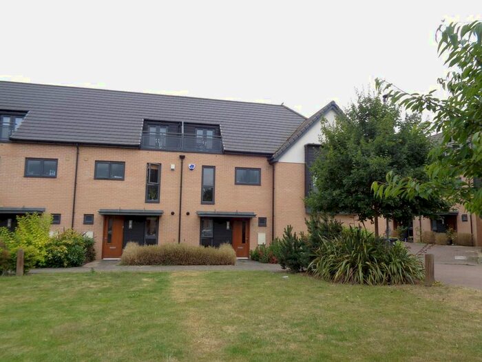 3 Bedroom Property To Rent In Neath Farm Court, Cherry Hinton, Cambridge, CB1