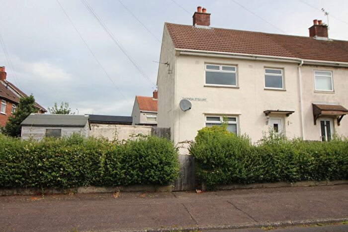 3 Bedroom End Of Terrace House For Sale In Thorndale Square, Carrickfergus, BT38