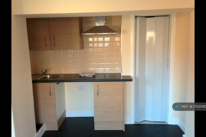 1 Bedroom Semi-Detached House To Rent In Forches Close, Milton Keynes, MK4