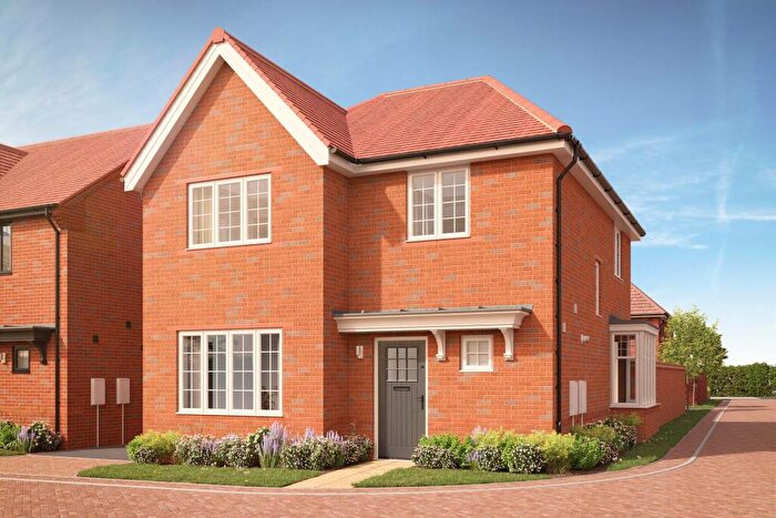 4 Bedroom Detached House For Sale In Ashingdon Road, Rochford, SS4
