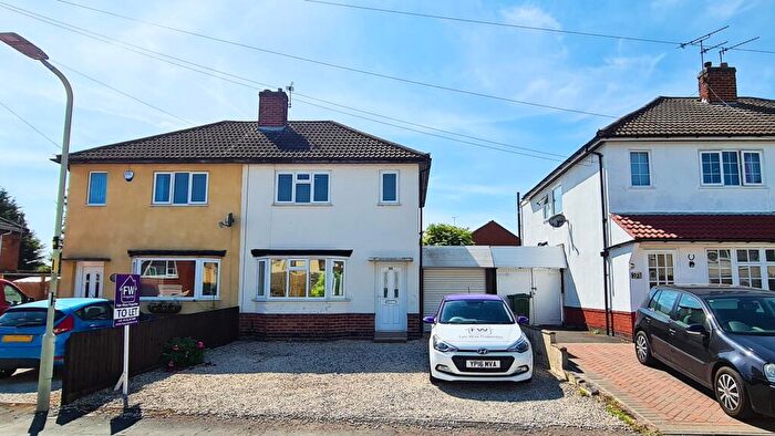 2 Bedroom Semi-Detached House To Rent In Gwendolin Avenue, Birstall, LE4