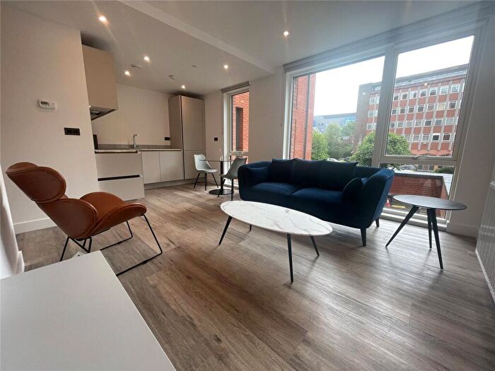 1 Bedroom Apartment To Rent In Snow Hill Wharf, Shadwell Street, Birmingham, B4