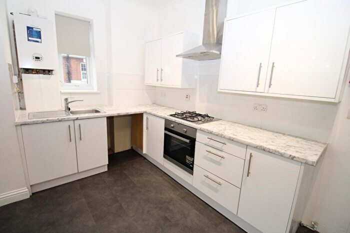 3 Bedroom Maisonette To Rent In Cecil Avenue, Barking, IG11