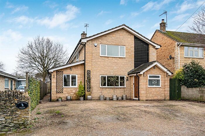 4 Bedroom Property For Sale In Church Lane, Wendlebury, Bicester, OX25