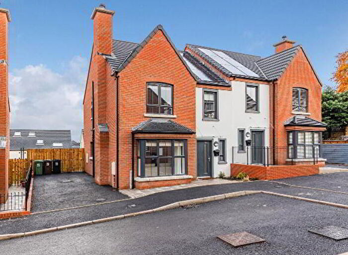 4 Bedroom Semi-Detached House For Sale In Edgehill Park, Lisburn, BT27