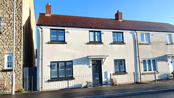 3 Bedroom End Of Terrace House For Sale In Amors Drove, Sherborne, DT9