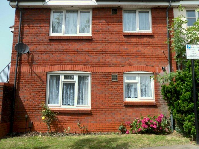 Apartment To Rent In Springford Gardens, SO16