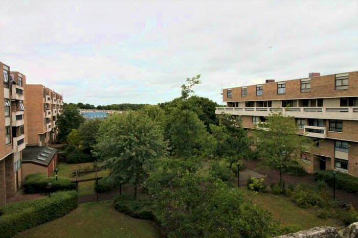 1 Bedroom Flat To Rent In Kenilworth Court, Sulgrave, Washington, NE37