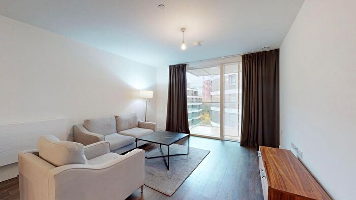 2 Bedroom Flat For Sale In North End Road, Wembley, HA9