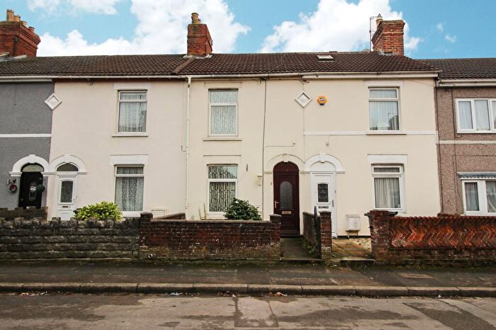 2 Bedroom Terraced House To Rent In Jennings Street, Swindon, SN2
