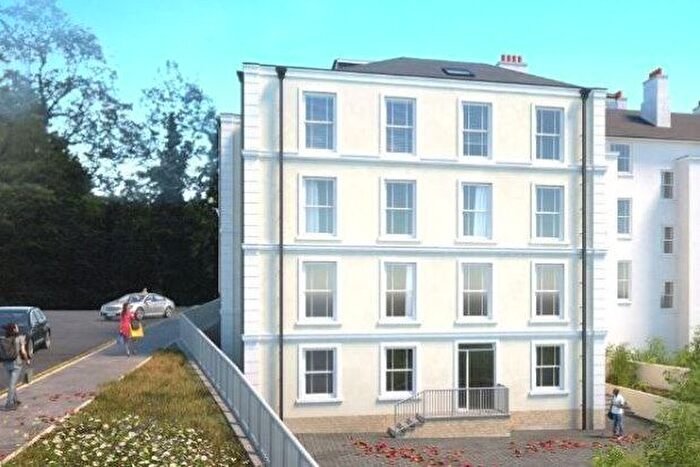 2 Bedroom Flat To Rent In Nevill Terrace, Tunbridge Wells, TN2