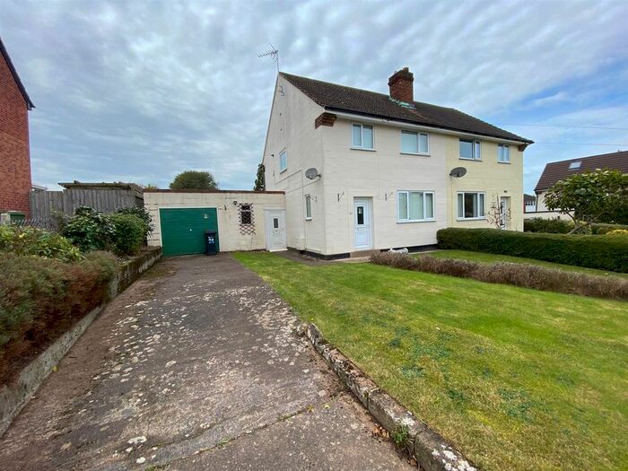 3 Bedroom Semi-Detached House For Sale In Buryfields Estate, Cradley, Malvern, WR13
