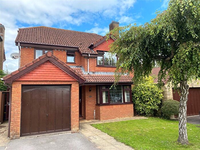 4 Bedroom Detached House To Rent In Brutton Way, Chard, Somerset, TA20