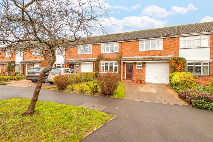 4 Bedroom Terraced House For Sale In Harwood Close, Tewin, Welwyn, Hertfordshire, AL6