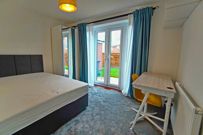 6 Bedroom Detached House To Rent In Slade Baker Way, Stoke Gifford, Bristol, BS16