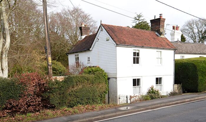 2 Bedroom Equestrian Property For Sale In Edge Of Ashdown Forest, East Sussex, TN6