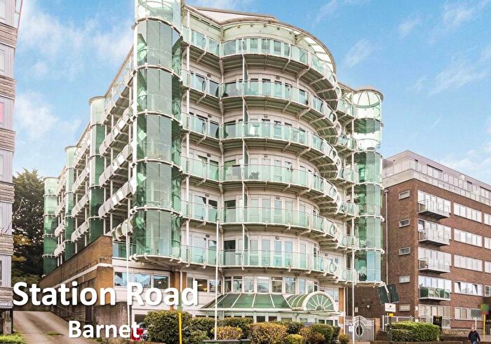 2 Bedroom Flat To Rent In Comer House, Station Road, New Barnet, EN5