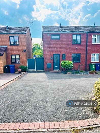 3 Bedroom End Of Terrace House To Rent In Bayswater Road, Dudley, DY3