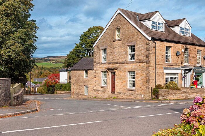 3 Bedroom Property For Sale In Macclesfield Road, Buxton, Derbyshire, SK17