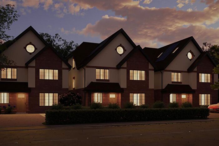 5 Bedroom Detached House For Sale In Hatfield Road, St. Albans, AL4