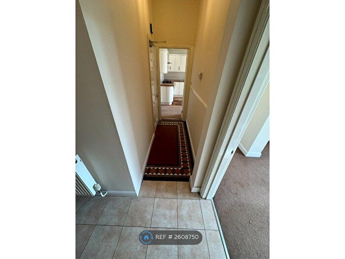 2 Bedroom Flat To Rent In Copthorne Road, Wolverhampton, WV3